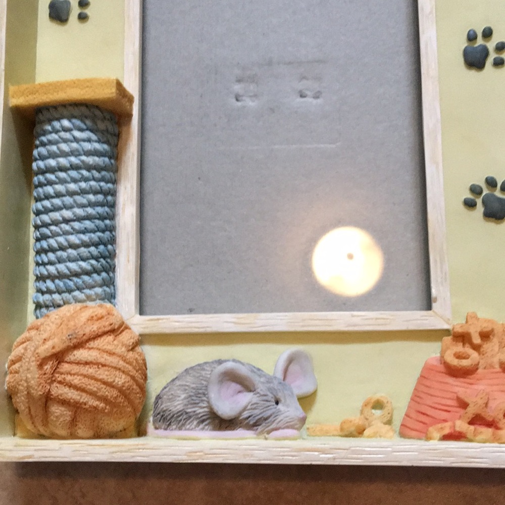 Russ Kitty Frame - Picture 5 of 5